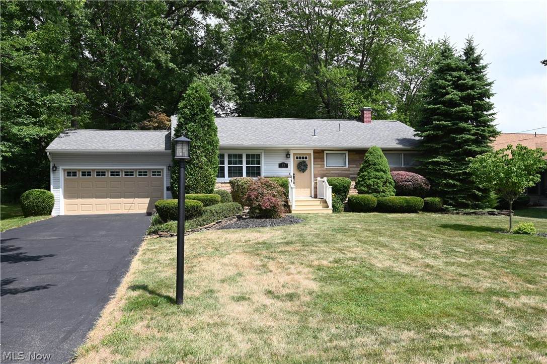 93 Hood Drive - Photo 1