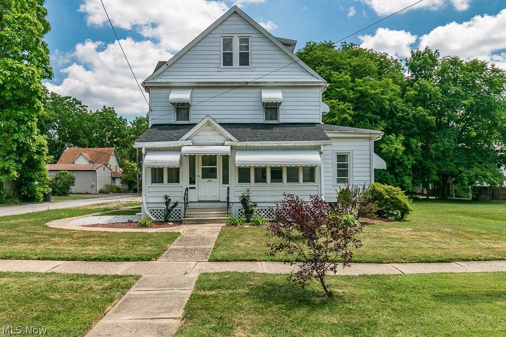 223 Madison Street - Photo 1