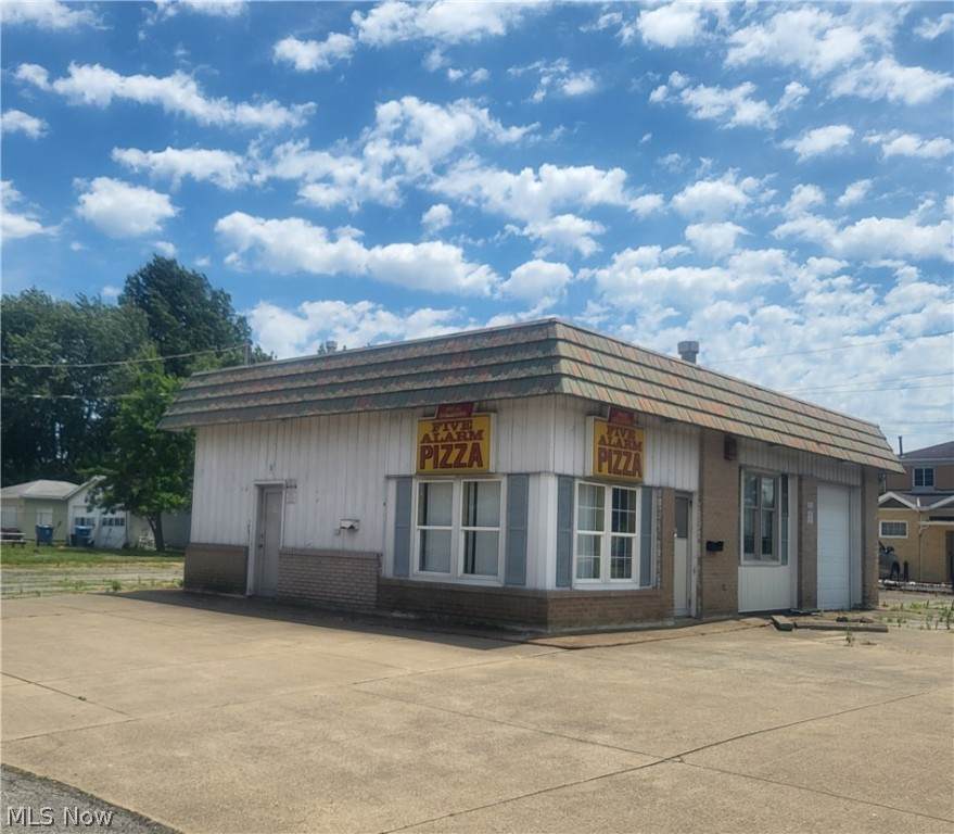 1903 Oberlin Avenue - Photo 1