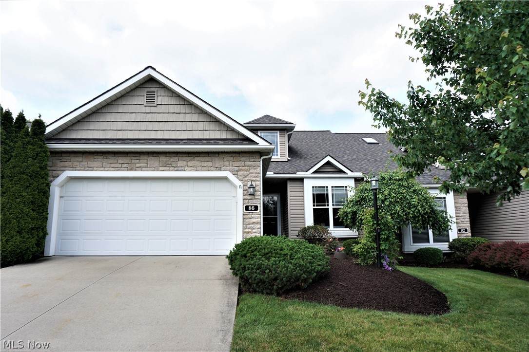 86 Waterford Way - Photo 1