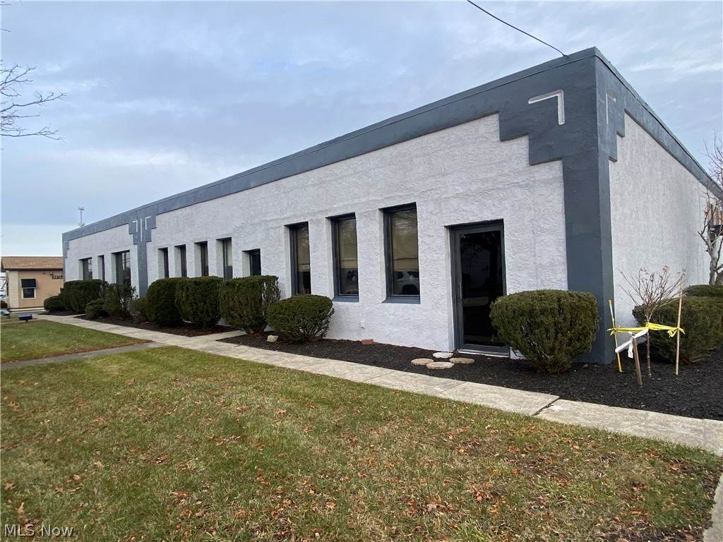 8161 Broadview Road - Photo 1