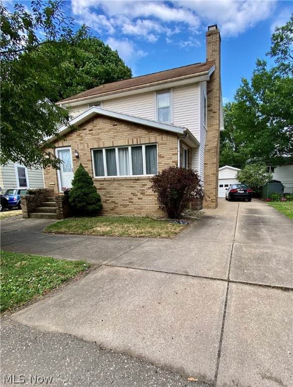 237 7th Street - Photo 1