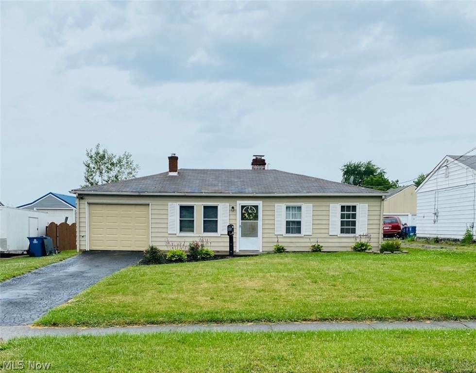 3530 Oakview Drive - Photo 1