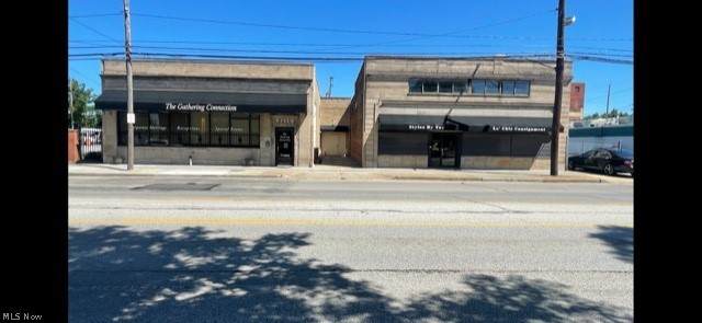 3855 Carnegie Avenue - Photo 1