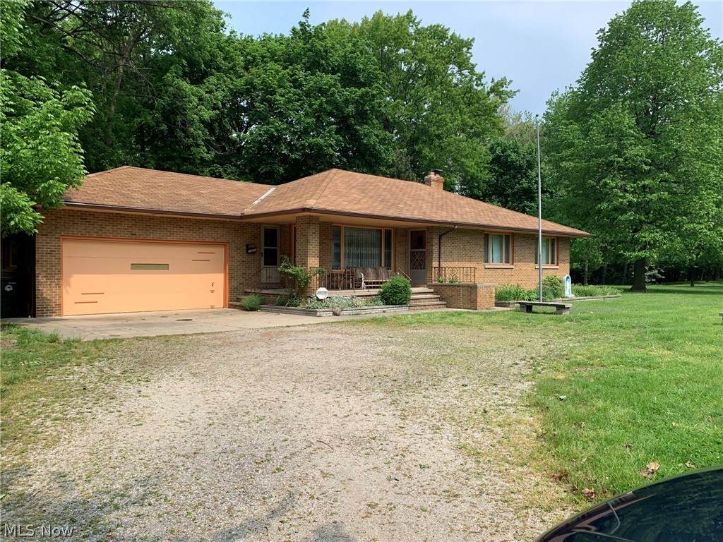 1004 Dillewood Road - Photo 1