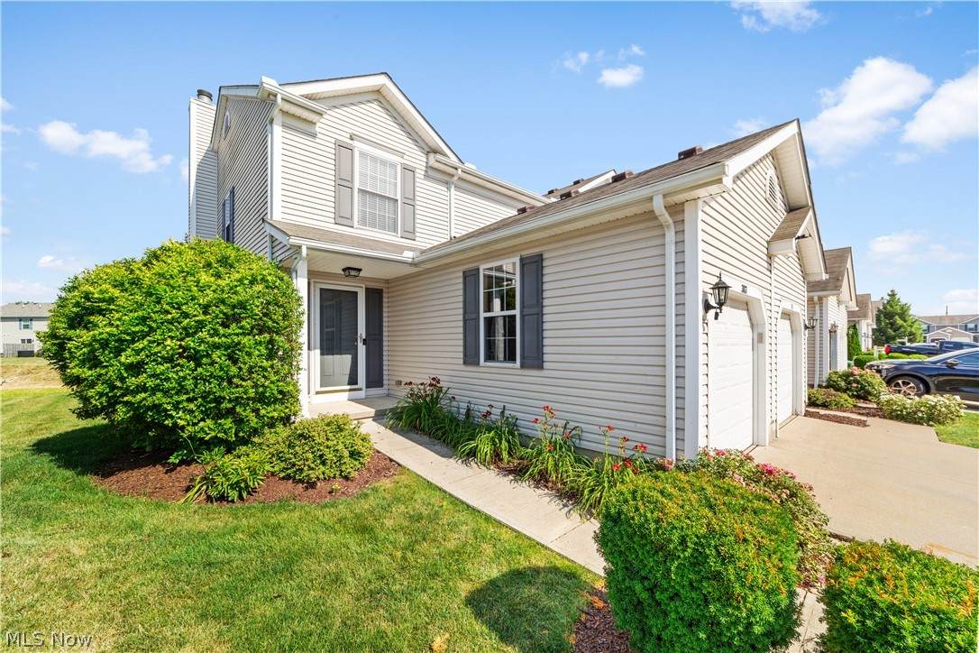 383 Angela Lane - Photo 1