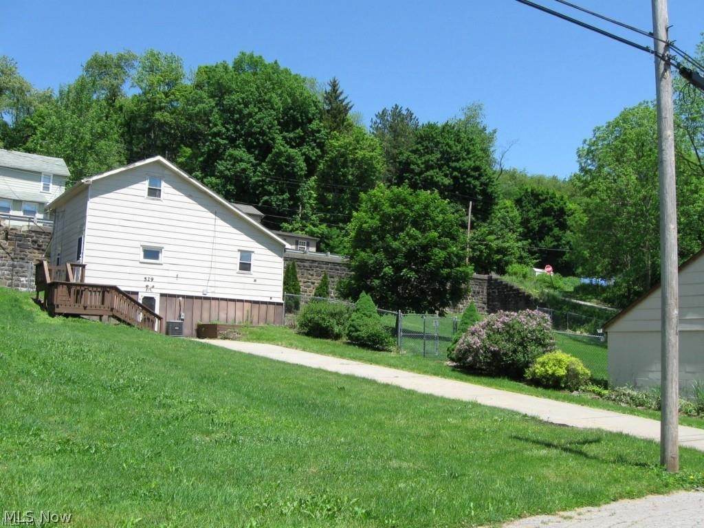 529 Wood Street - Photo 1