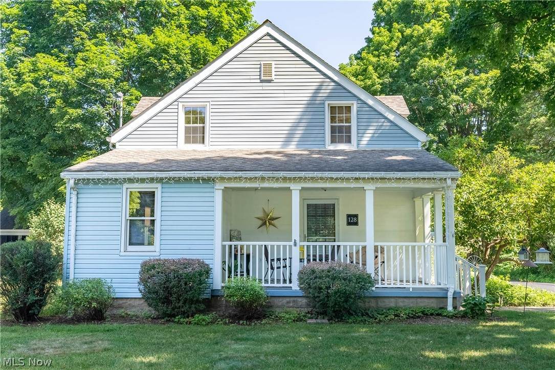 128 Munroe Falls Avenue - Photo 1
