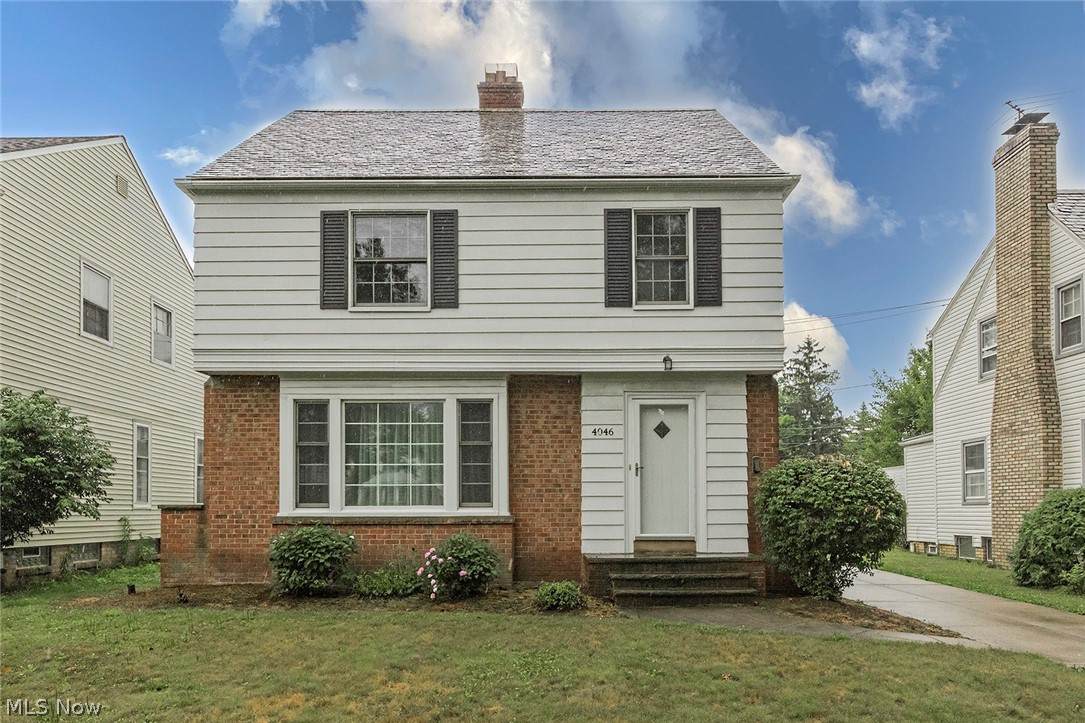 4046 Silsby Road - Photo 1