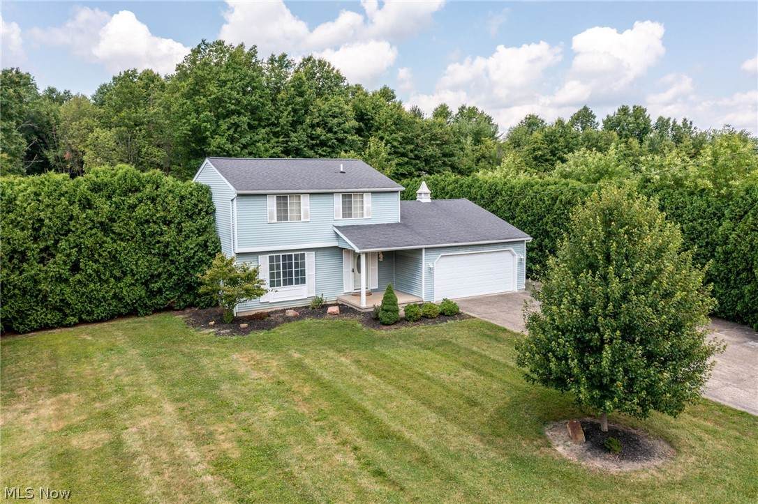 6670 Summit Drive - Photo 1