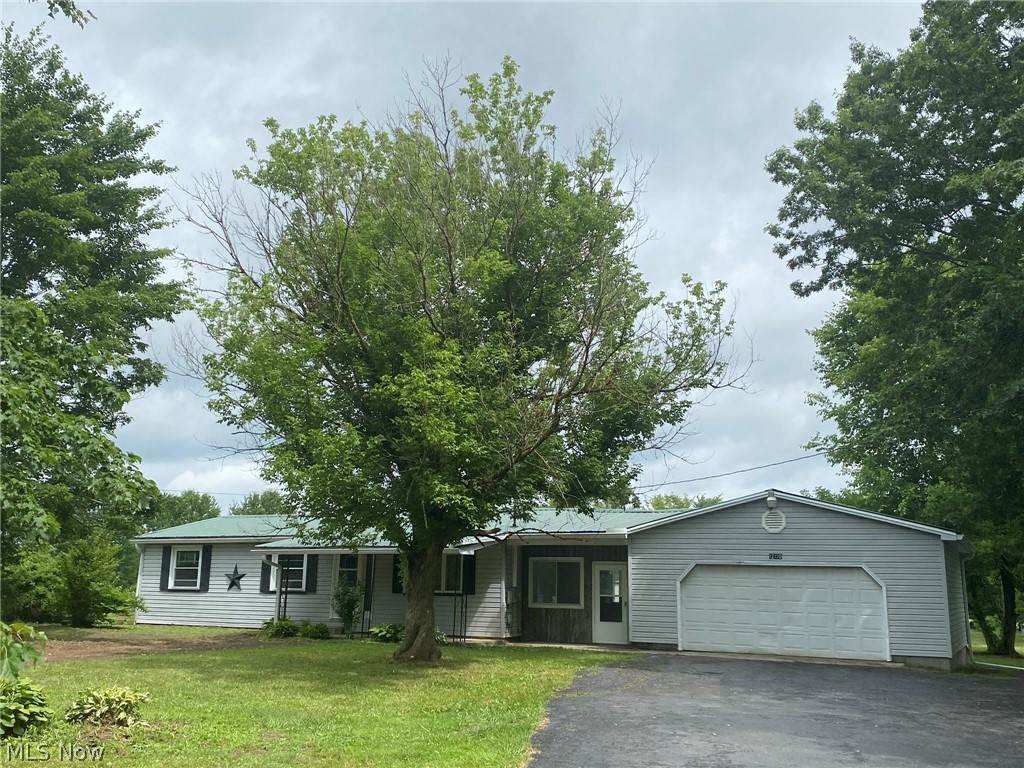 12110 Palmyra Road - Photo 1