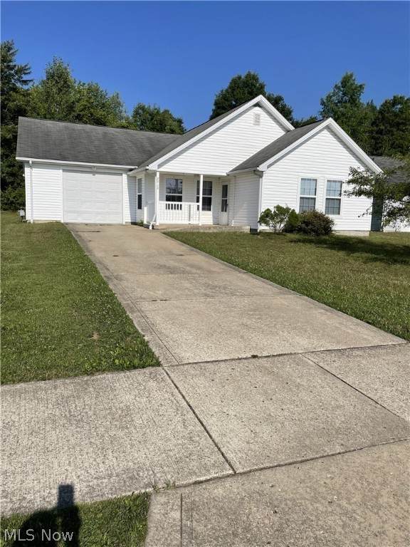 2915 Megan Circle - Photo 1