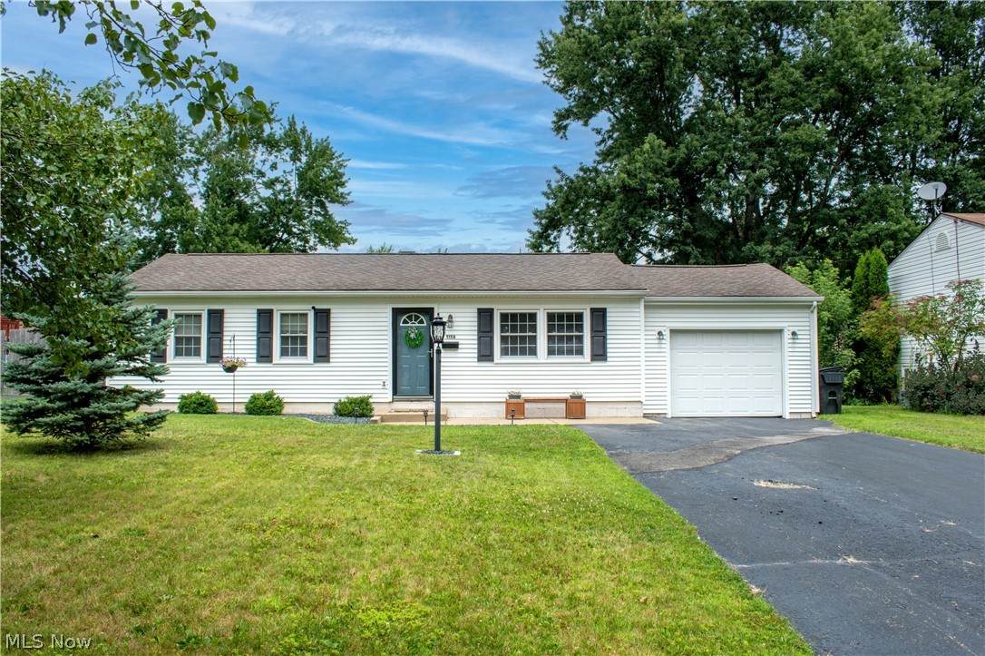 5156 Willow Crest - Photo 1