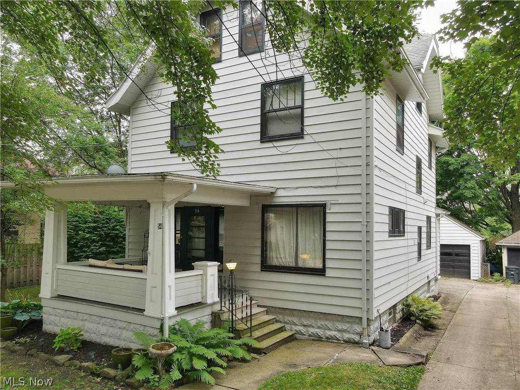 54 Metlin Avenue - Photo 1