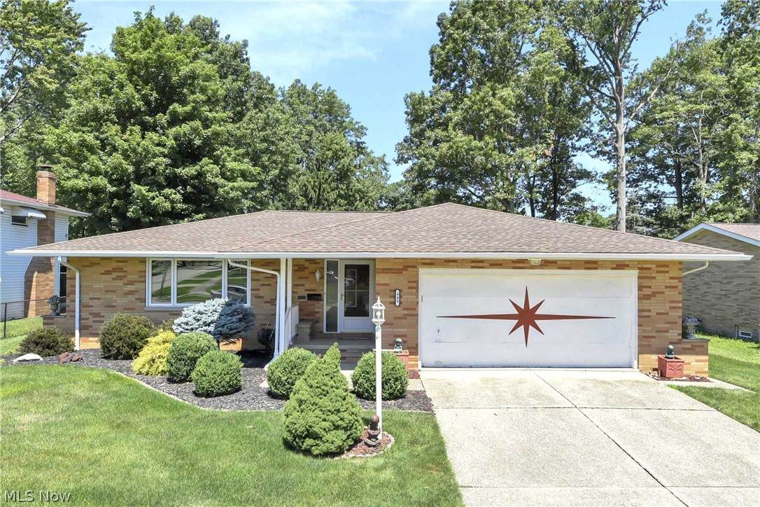 909 Meadview Drive - Photo 1