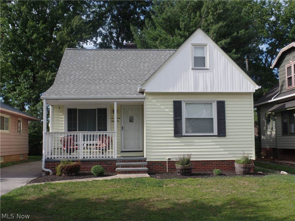 1718 Wexford Avenue - Photo 1