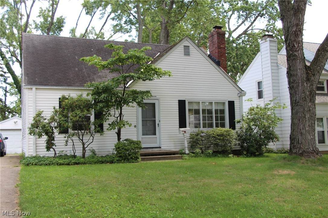 2411 15th Street - Photo 1