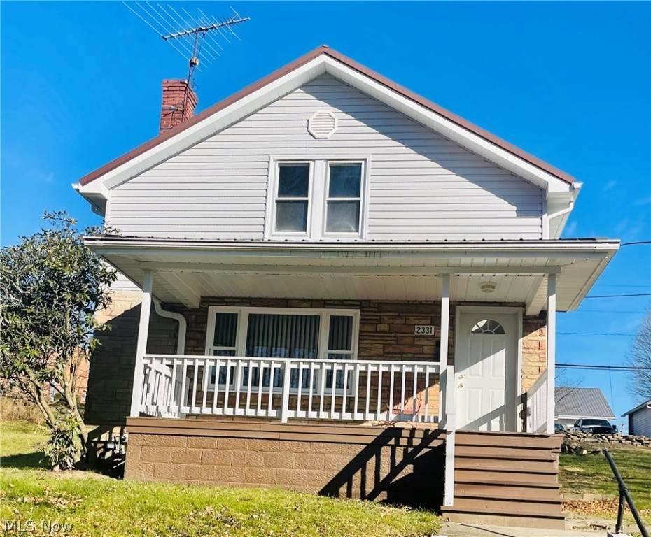 2331 Chestnut Street - Photo 1