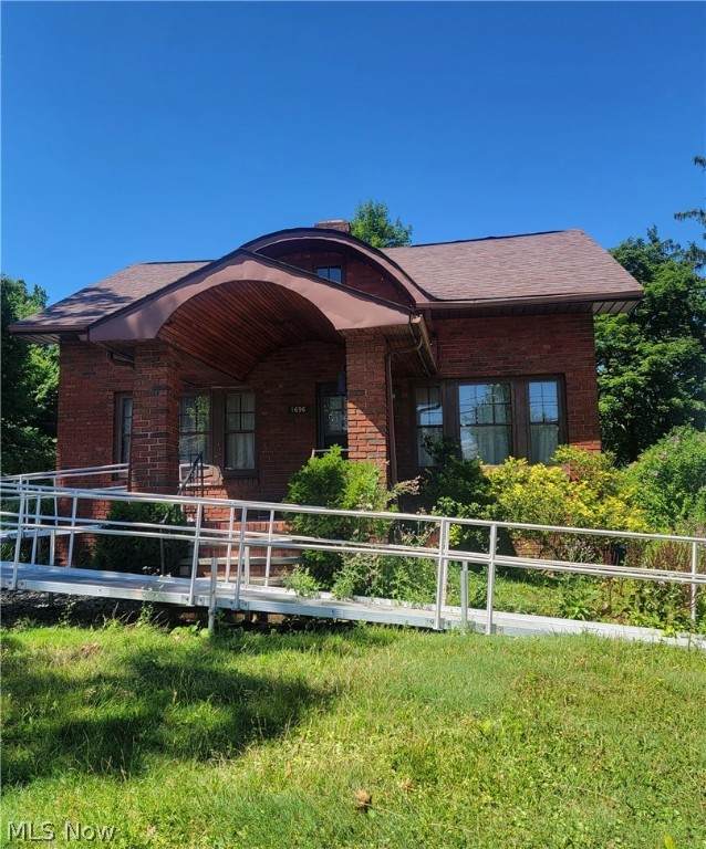 1696 Winchester Road - Photo 1