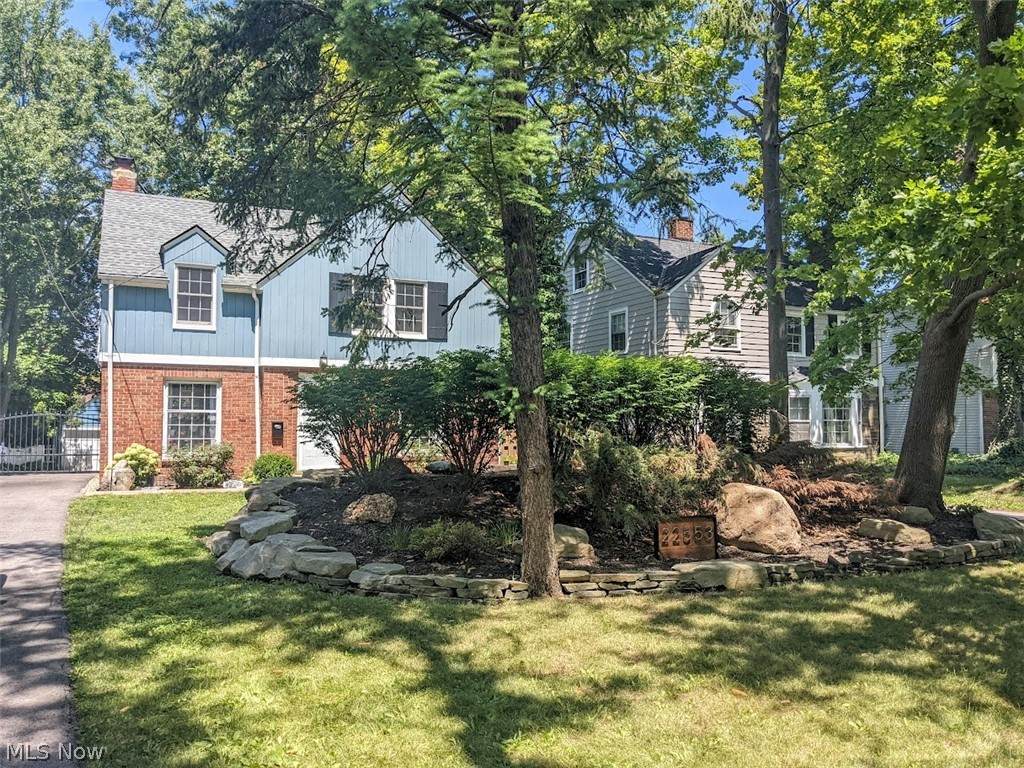 22553 Fairmount Boulevard - Photo 1