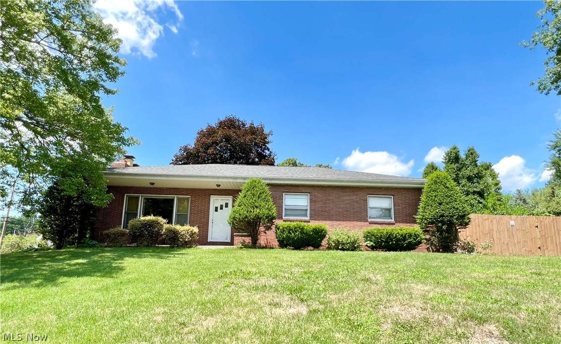 1405 Front Street - Photo 1