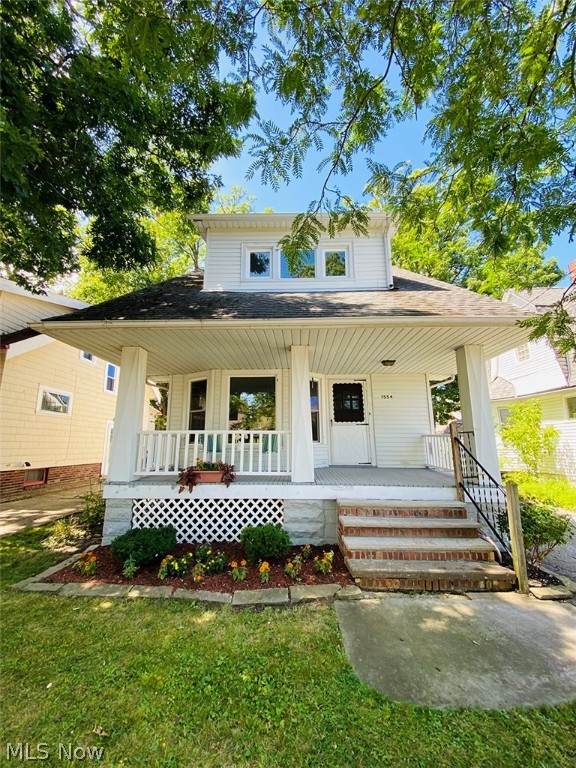 1554 Roycroft Avenue - Photo 1