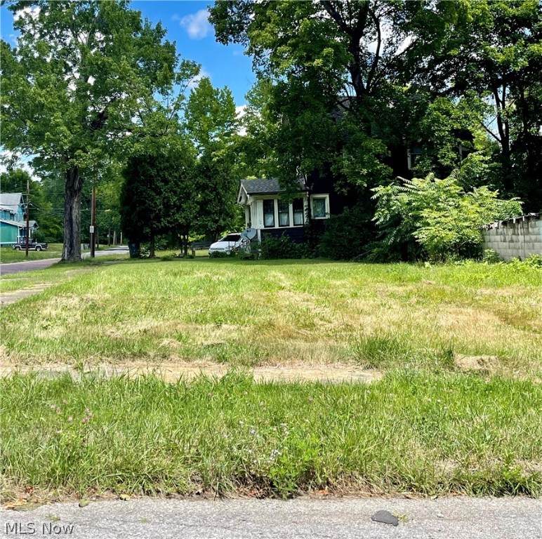 94 Tod Lane - Photo 1