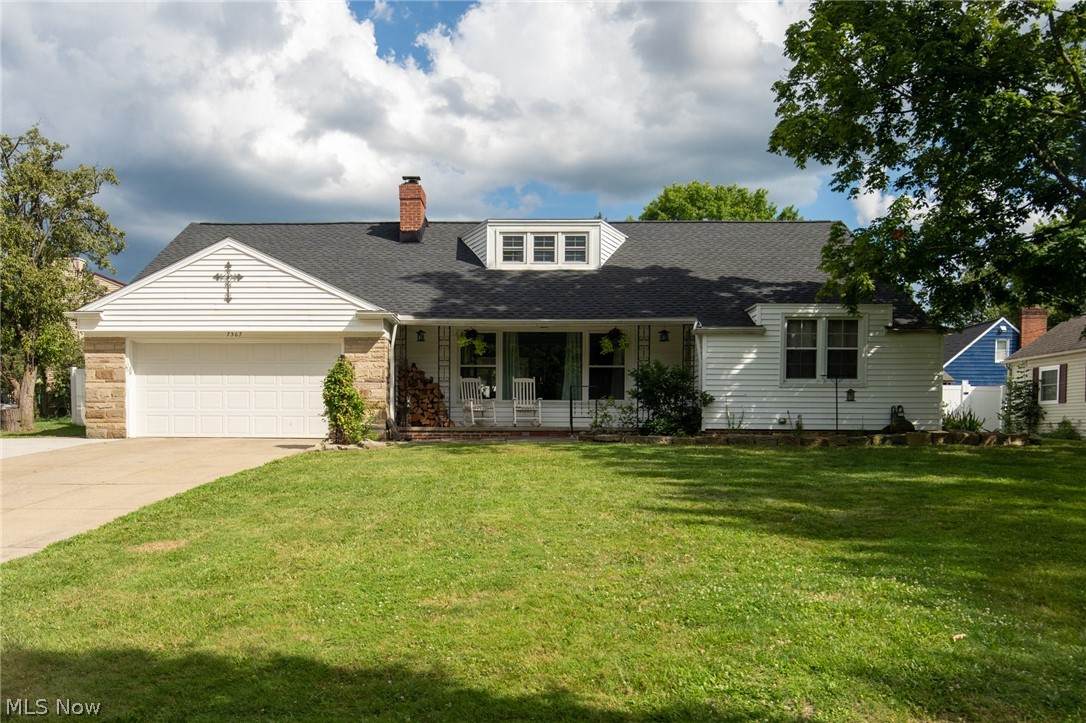 7367 Nethersole Drive - Photo 1