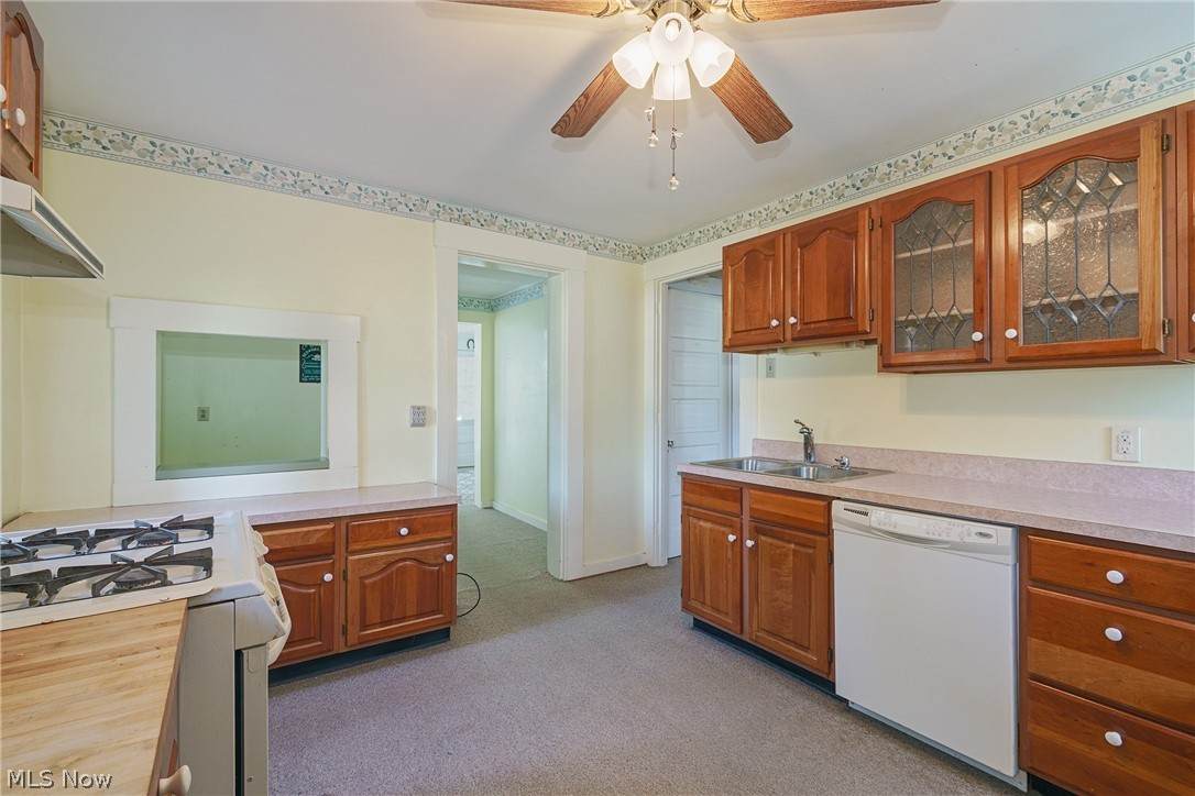 328 Muskingum Drive - Photo 1