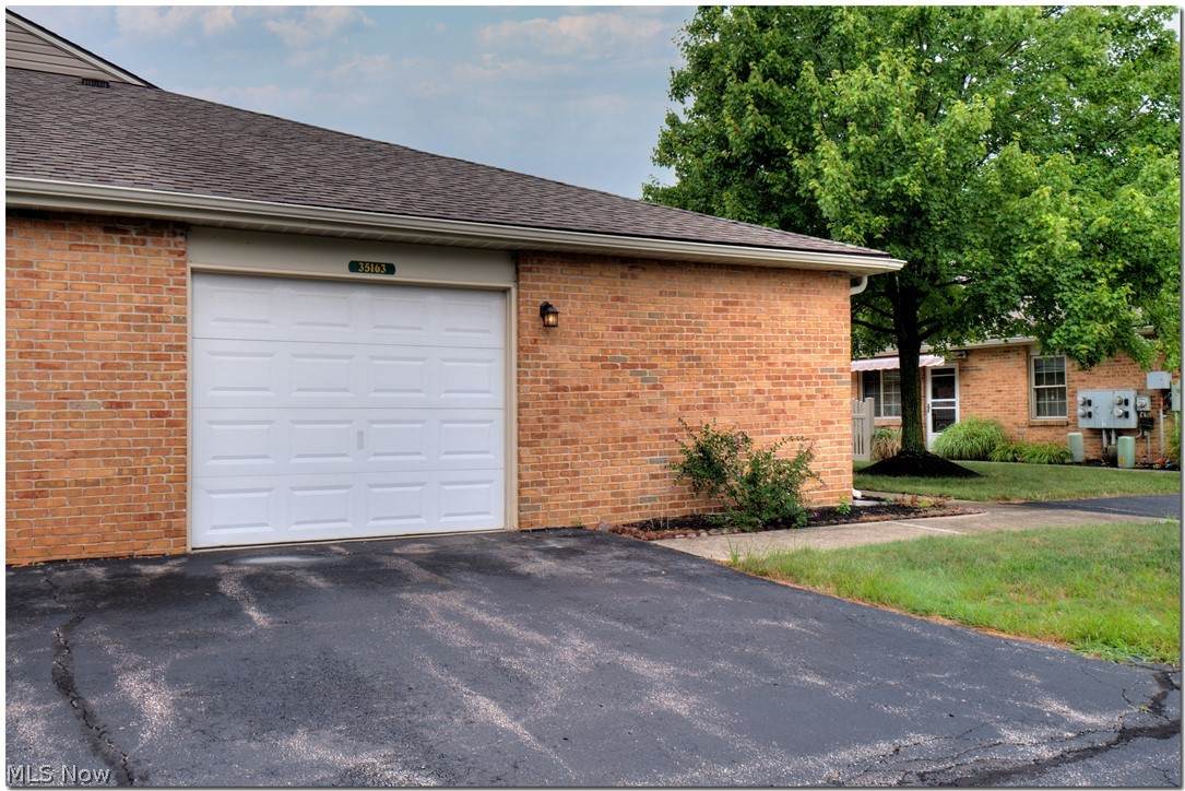35163 Greenwich Avenue - Photo 1