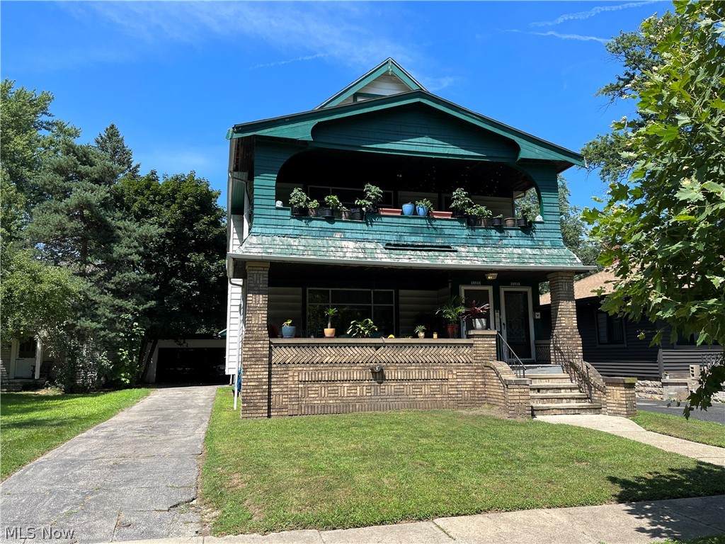 18914 Mitchell Avenue - Photo 1