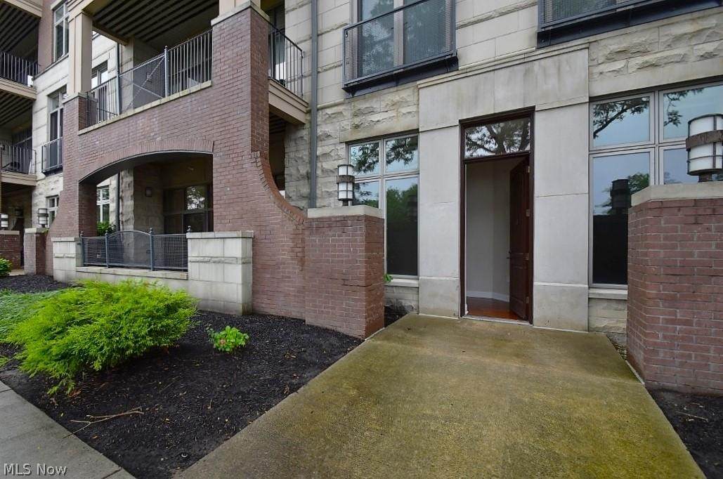 16800 Van Aken Boulevard - Photo 1