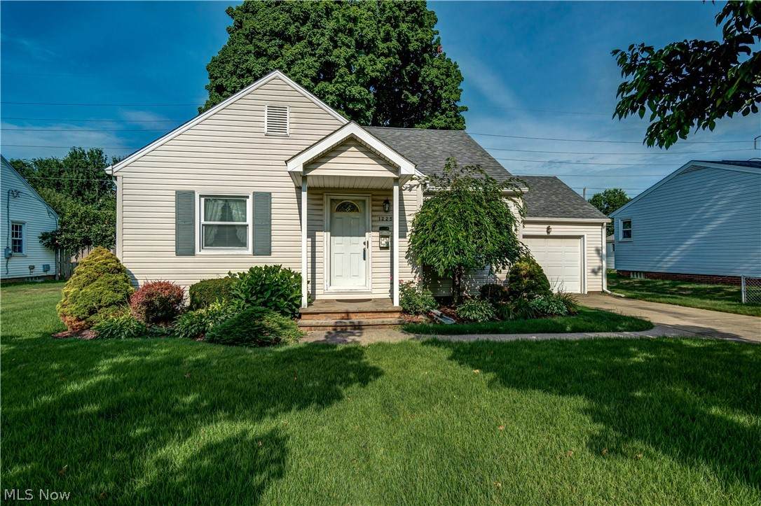 1225 Western Avenue - Photo 1