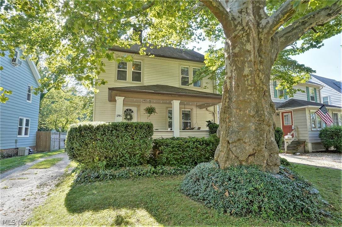 1746 24th Street - Photo 1