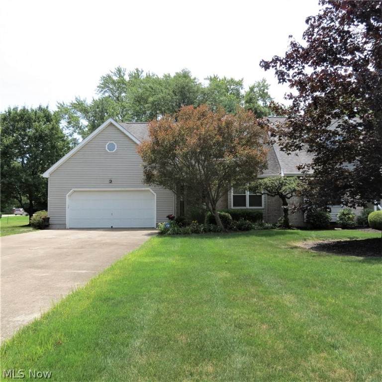 115 Aspen Drive - Photo 1