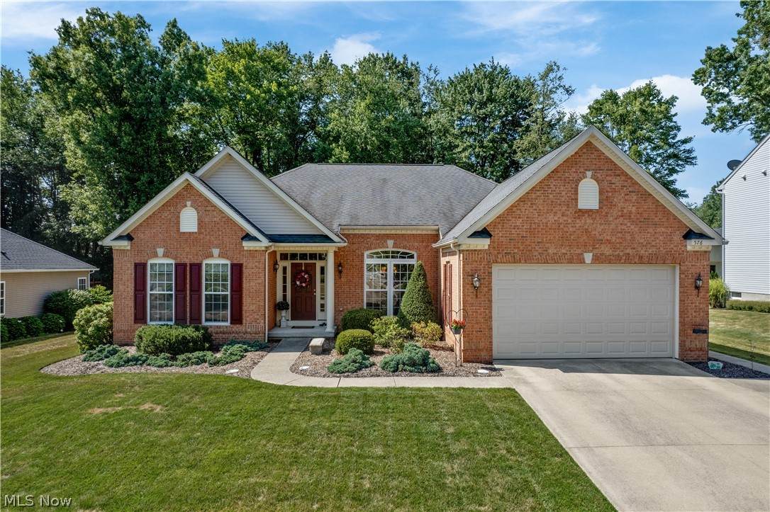 576 Amberley Drive - Photo 1