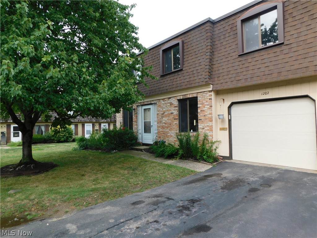 1651 Mentor Avenue - Photo 1