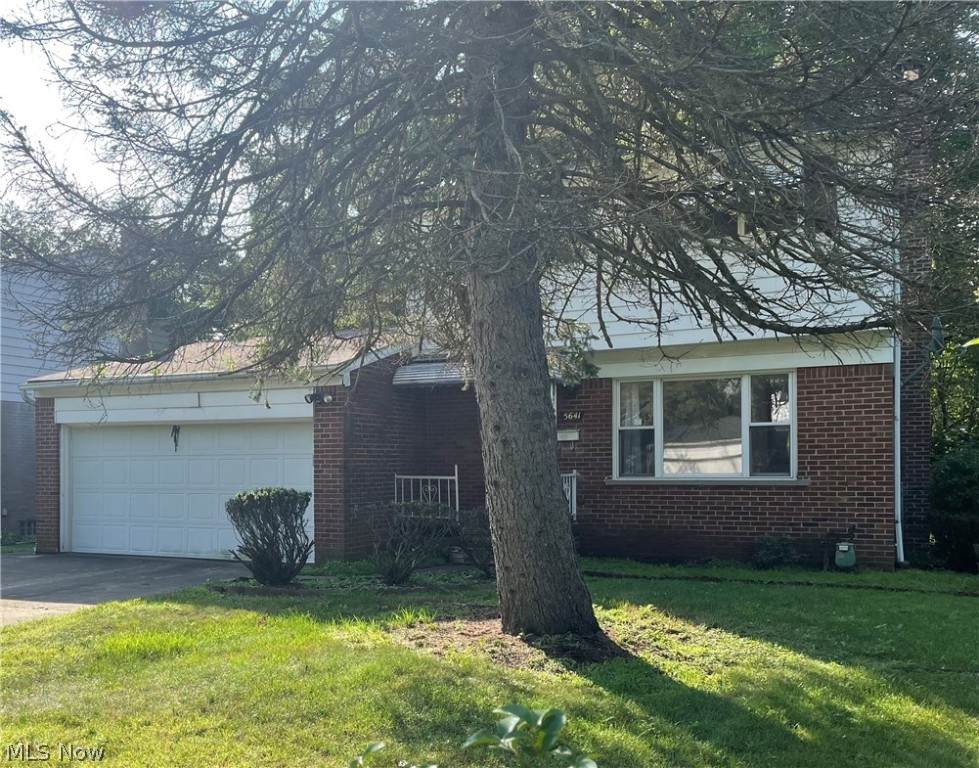 5641 Kenton Avenue - Photo 1
