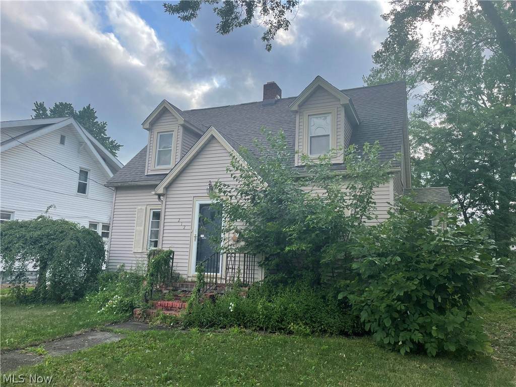 212 Ardmore Boulevard - Photo 1