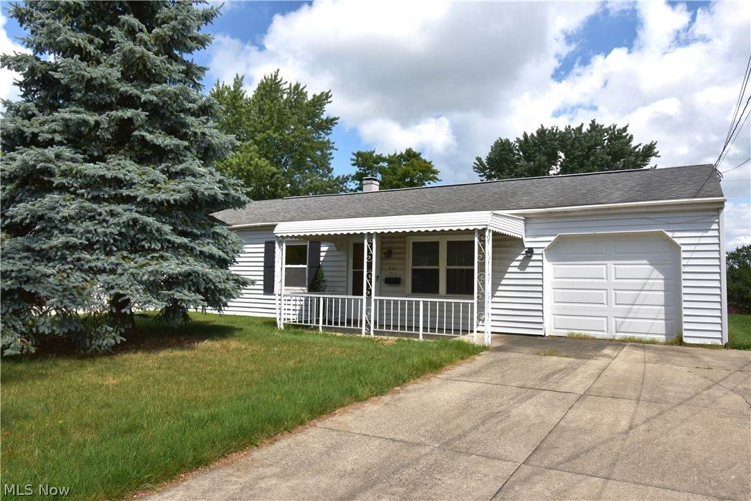 411 Birch Hill Drive - Photo 1