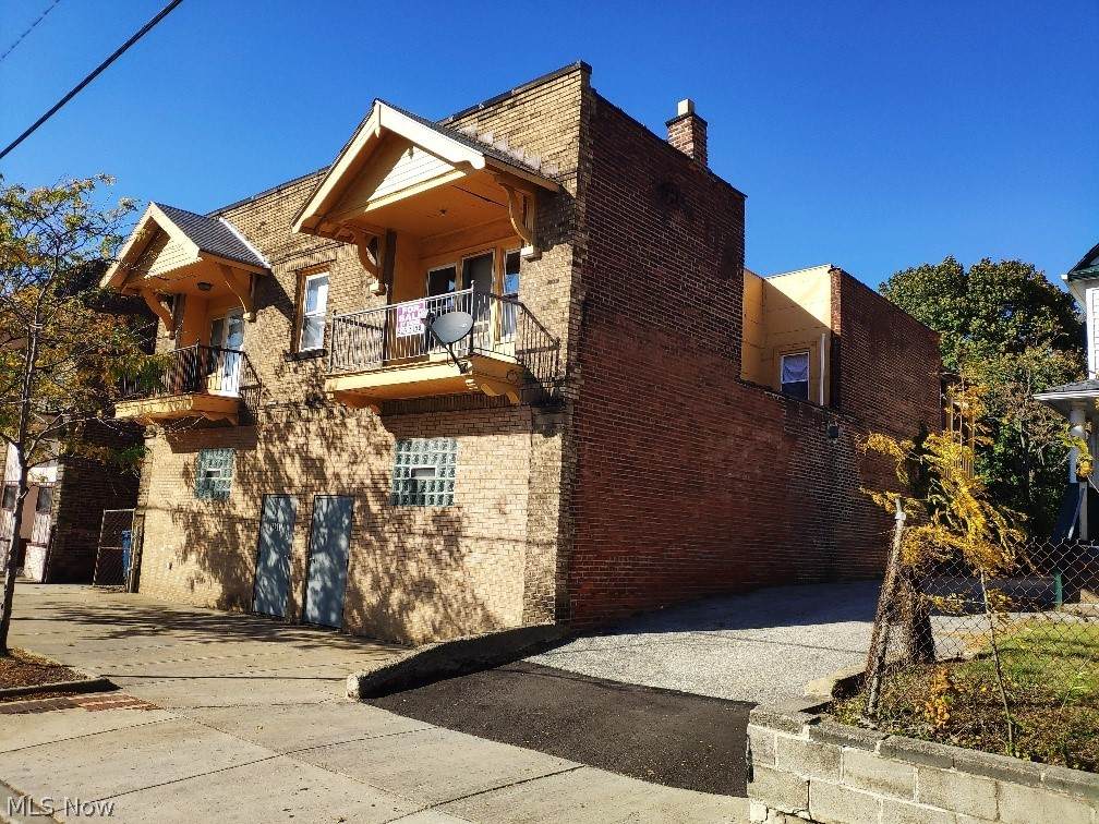 14911 Kinsman Road - Photo 1