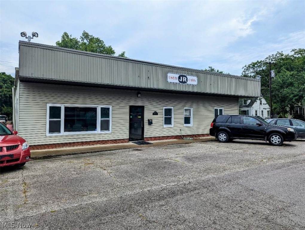 1215 Mckinley Street - Photo 1