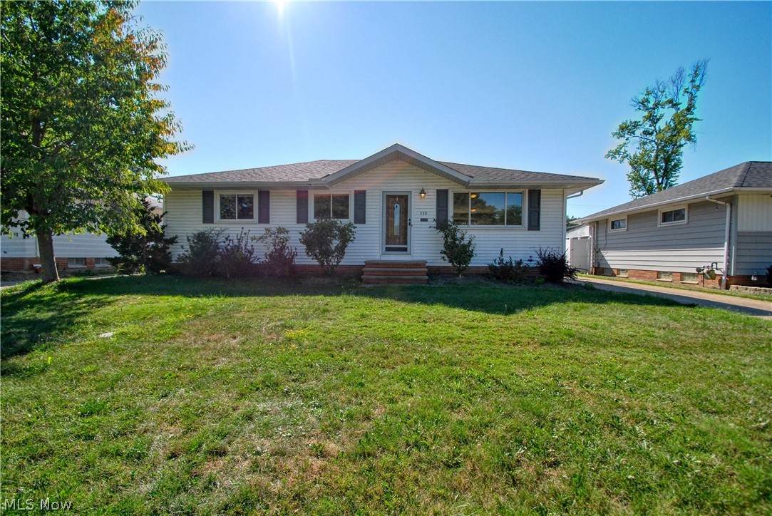 390 Waterbury Dr - Photo 1