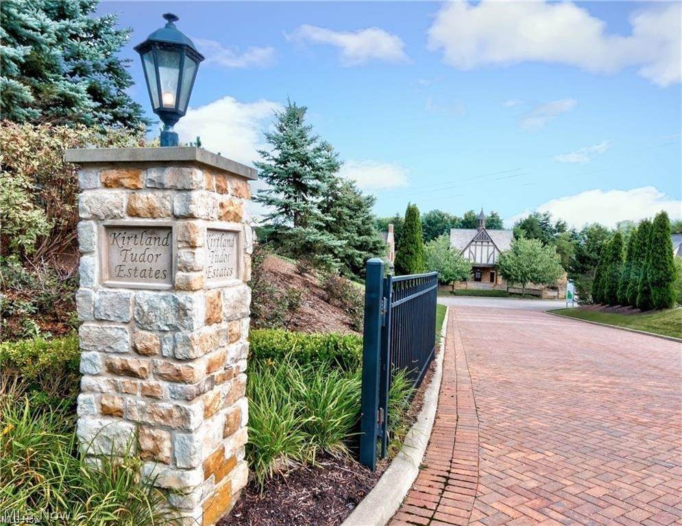4325 Tudor Drive - Photo 1
