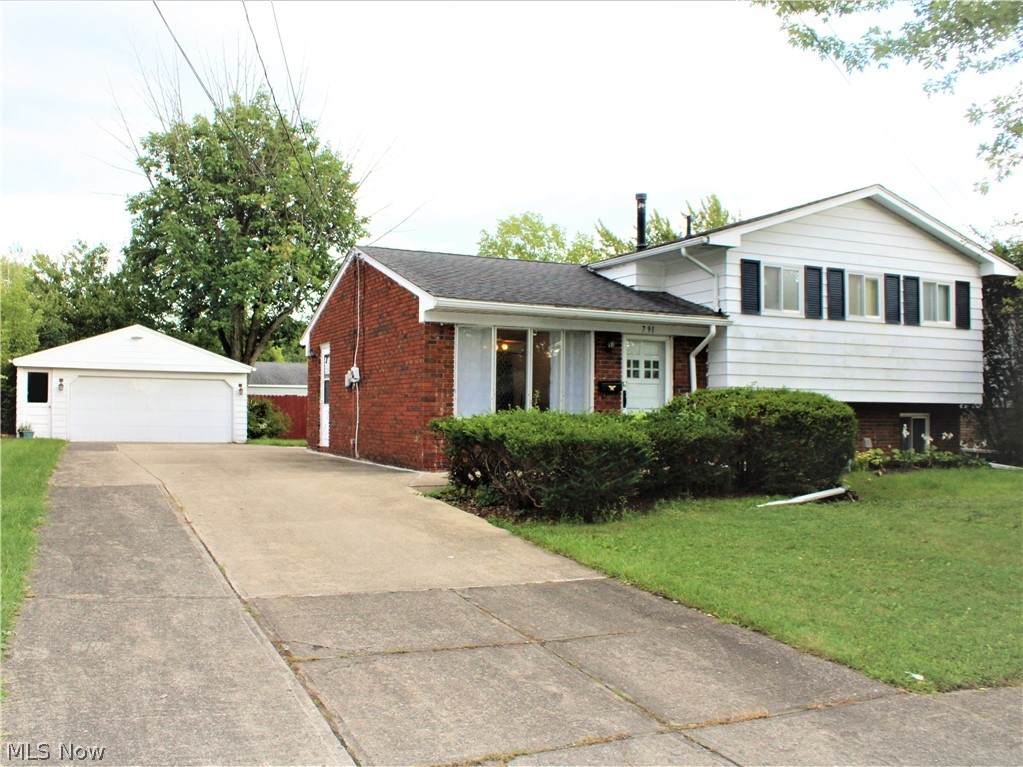 791 Georgetown Avenue - Photo 1