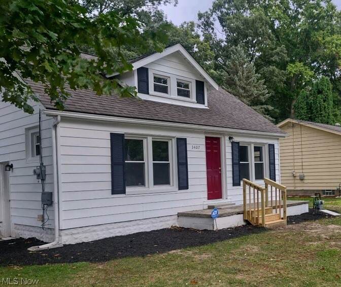 3407 Hiwood Avenue - Photo 1
