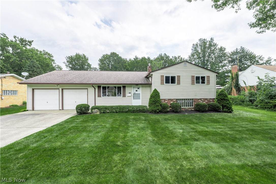 7345 Noll Drive - Photo 1