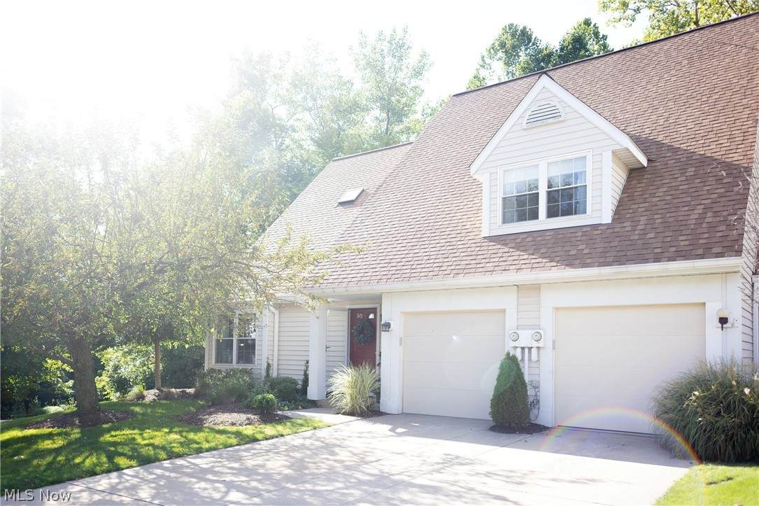 7688 Creekwood Lane - Photo 1