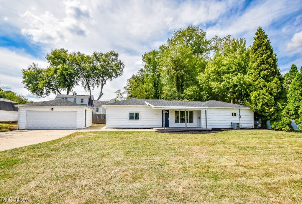 4615 Harrison Avenue - Photo 1