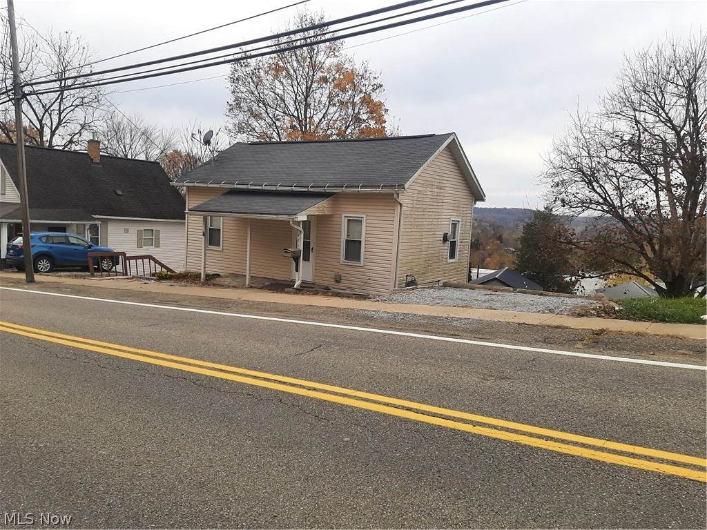 456 Massilon - Photo 1